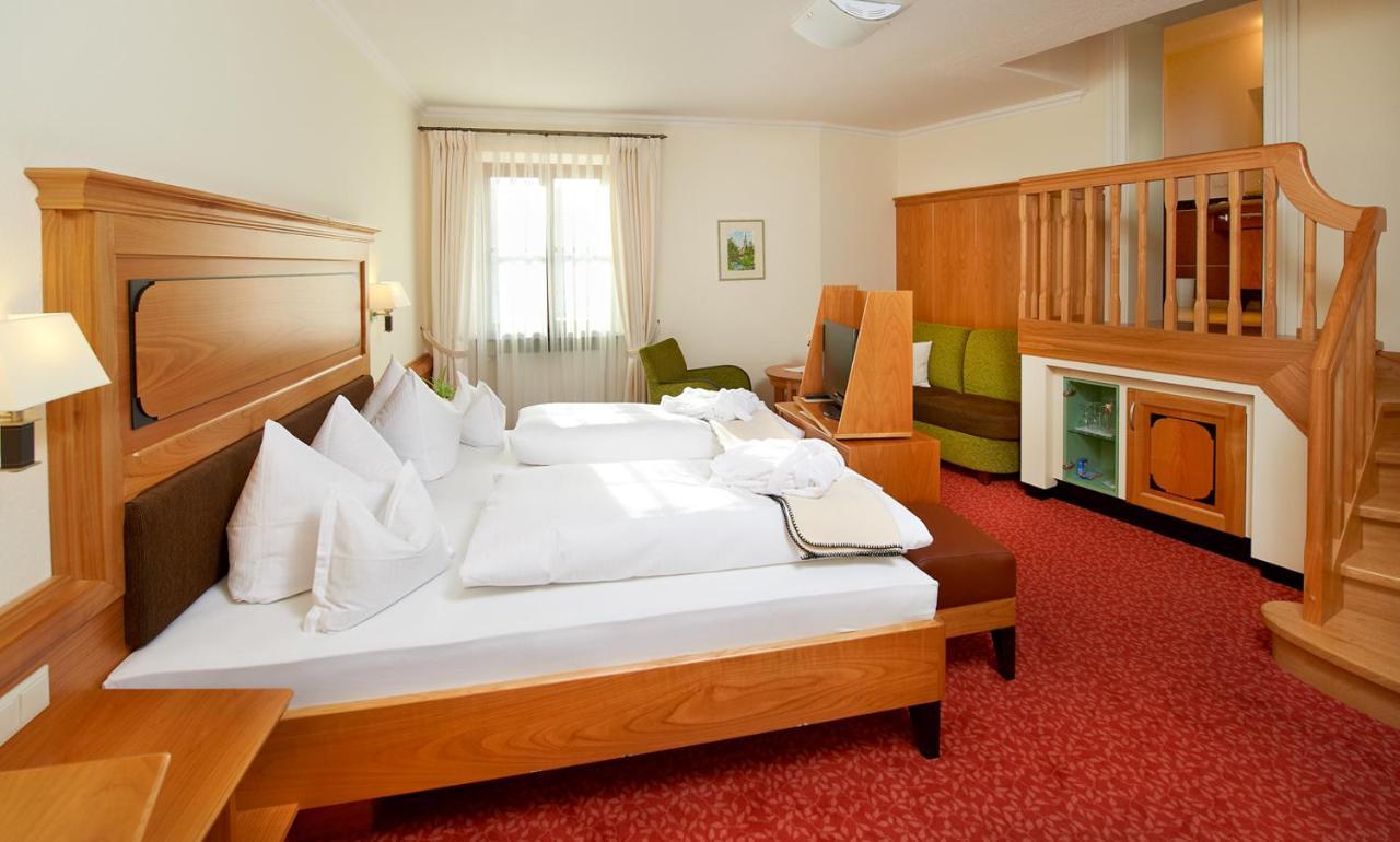 Hotel Zur Post Bad Koetzting Ngoại thất bức ảnh