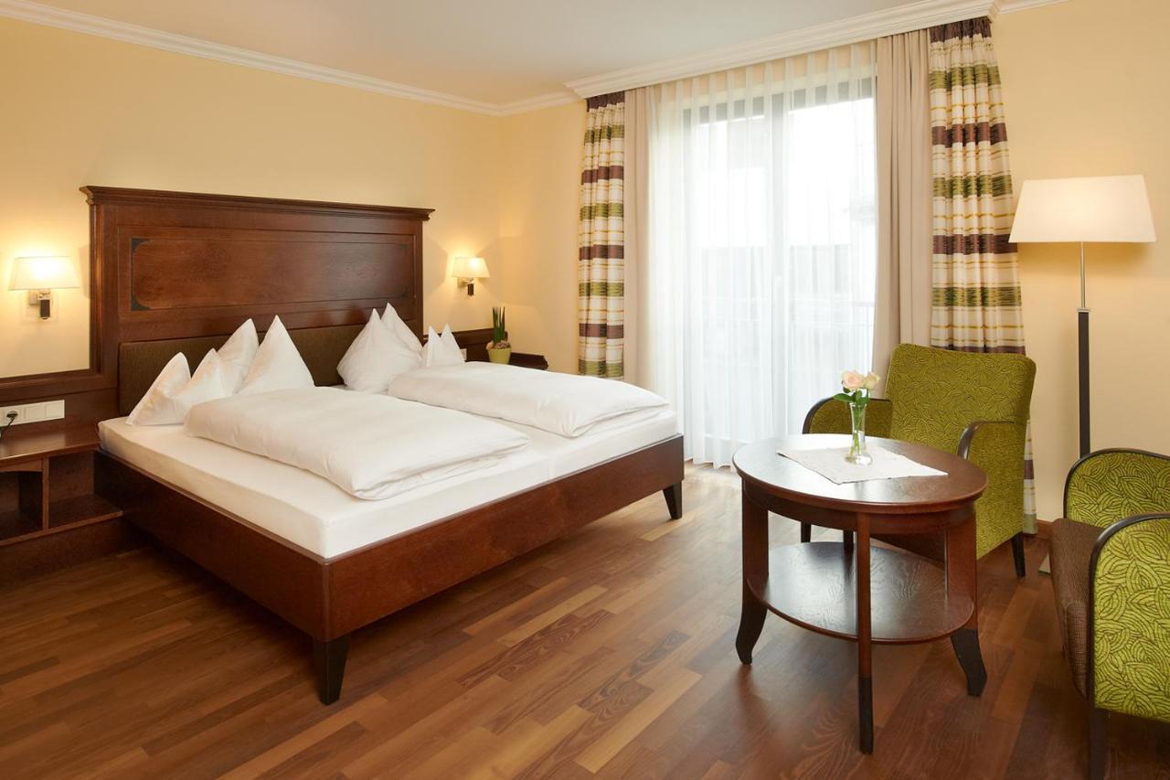 Hotel Zur Post Bad Koetzting Ngoại thất bức ảnh
