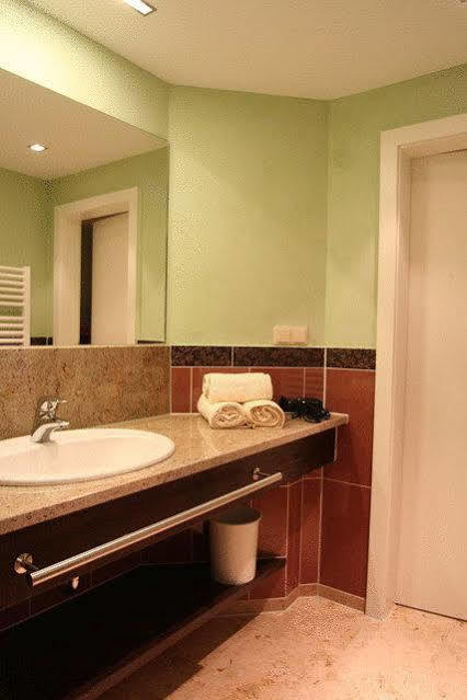 Hotel Zur Post Bad Koetzting Ngoại thất bức ảnh